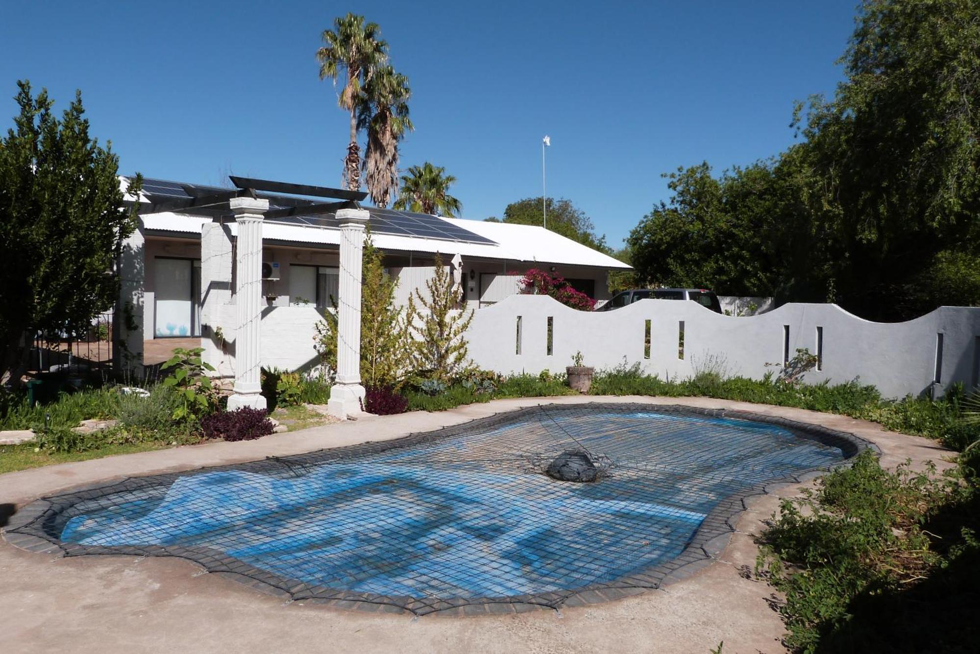 Hannah'S Haven Studio Deluxe - No Loadshedding Apartment Beaufort West Exterior photo