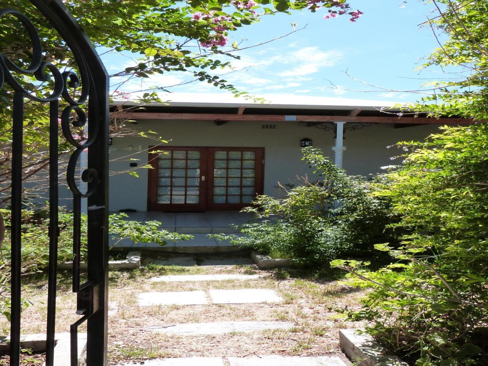 Hannah'S Haven Studio Deluxe - No Loadshedding Apartment Beaufort West Exterior photo
